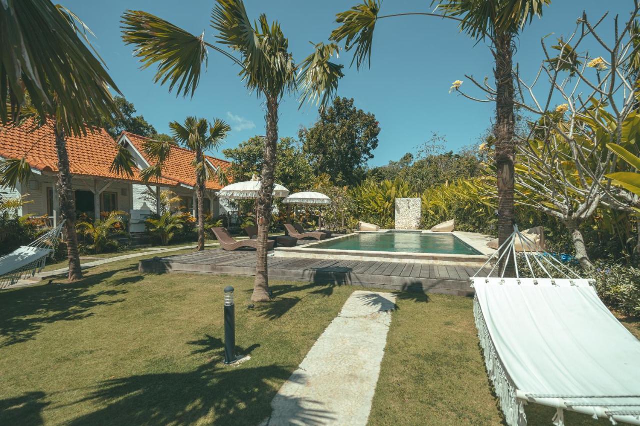 Cari Surf Camp & Studio'S Uluwatu Exterior foto