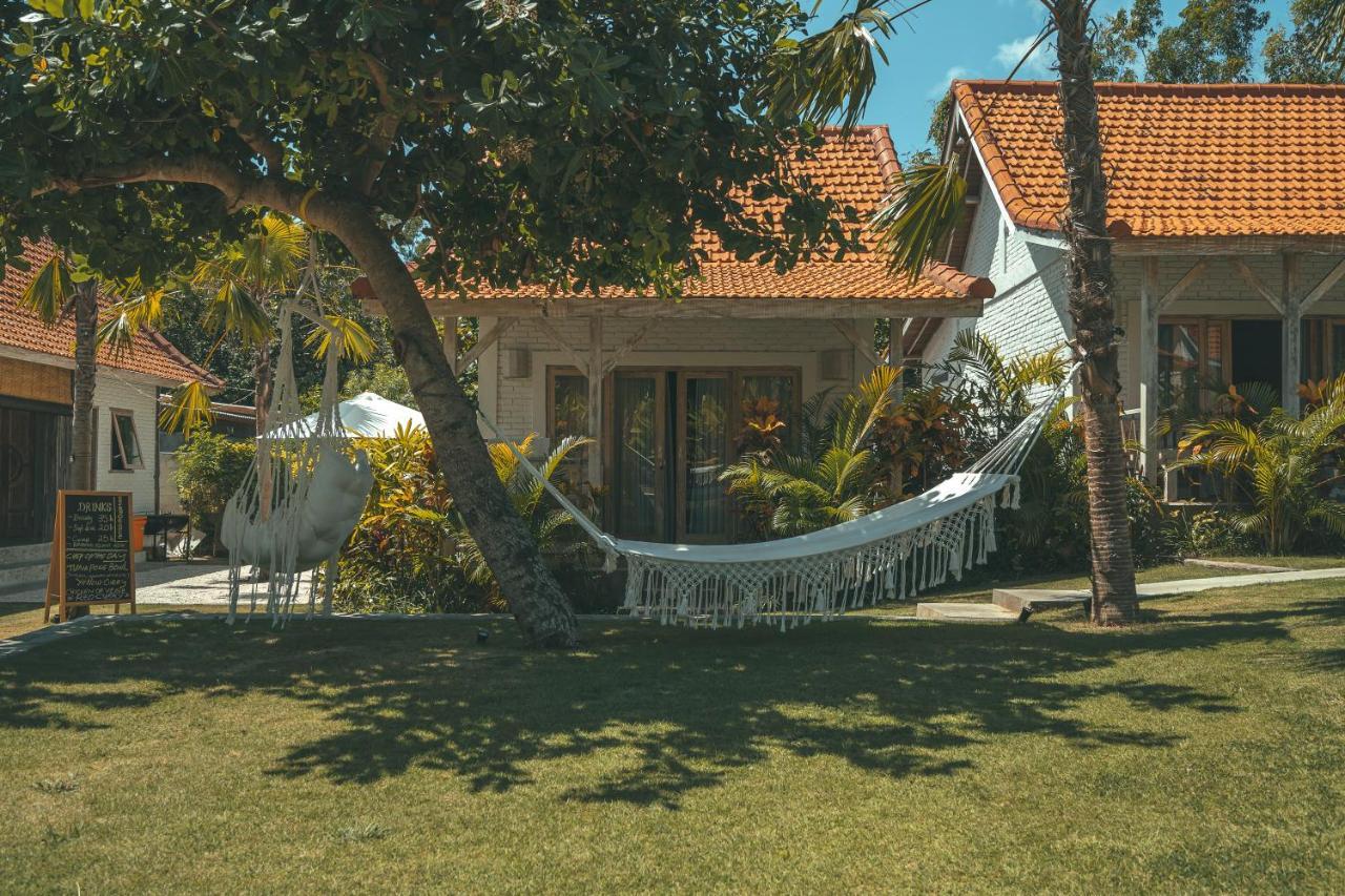 Cari Surf Camp & Studio'S Uluwatu Exterior foto